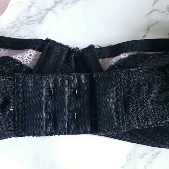 Contrast Sheer Demi Bra in Pink - Picture 5 of 8